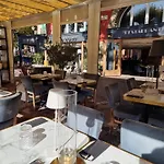 Szálloda La Fregate